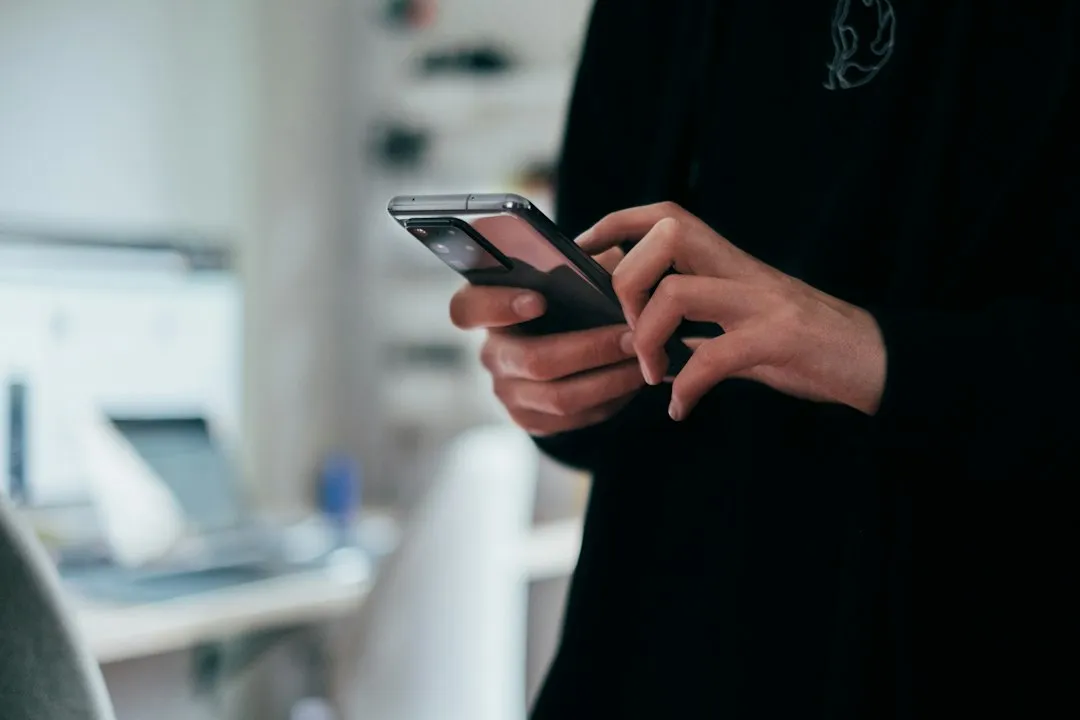 成都中小企业数字化转型：晨信隆软件开发服务部定制化解决方案与案例
